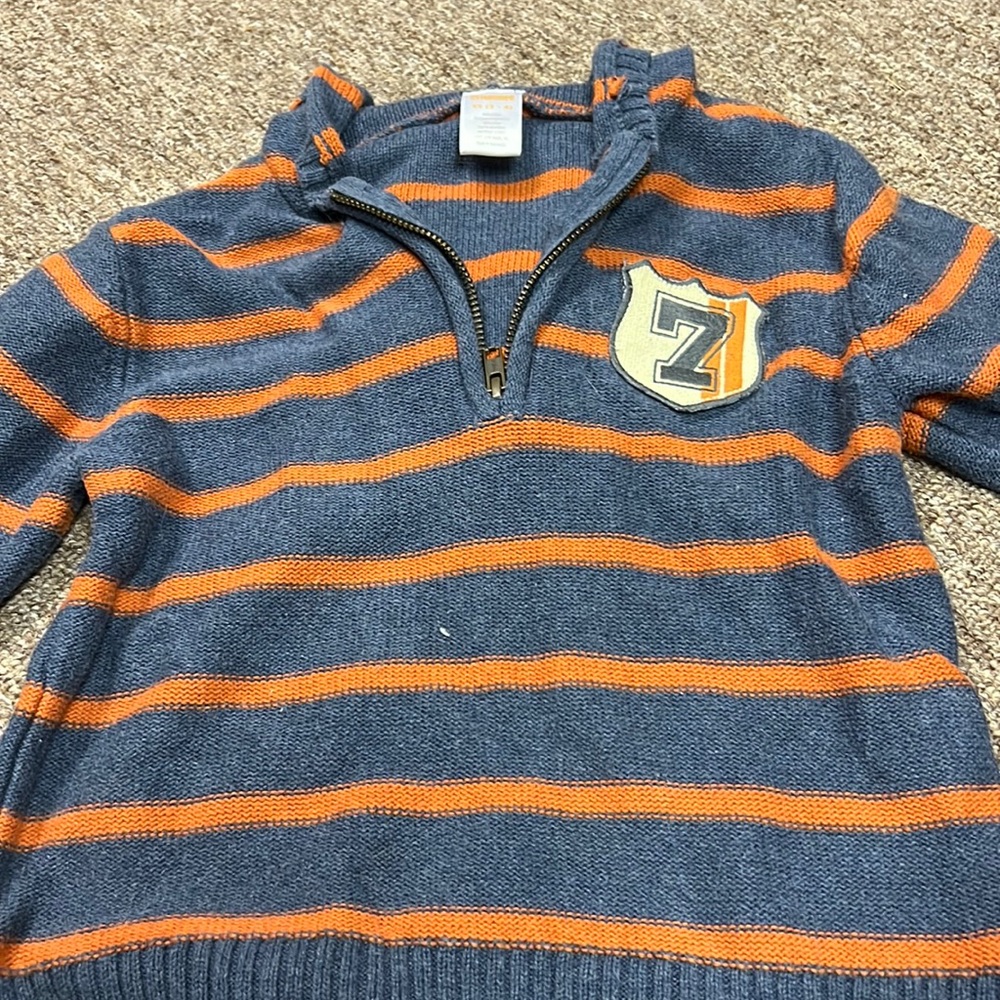 Gymboree xs (3-4) boys long sleeve sweater with hood. Lightly worn without snags